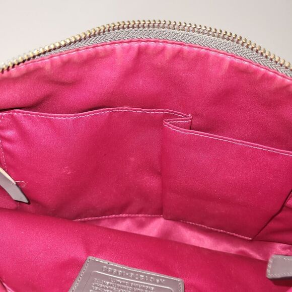 Coach 2012 Poppy Gray & Silver Metallic Signature Jacquard Crossbody Bag 12 x 8" - Picture 11 of 15